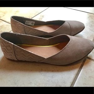 TOMS Jutti Flats - Desert Taupe - Size 9